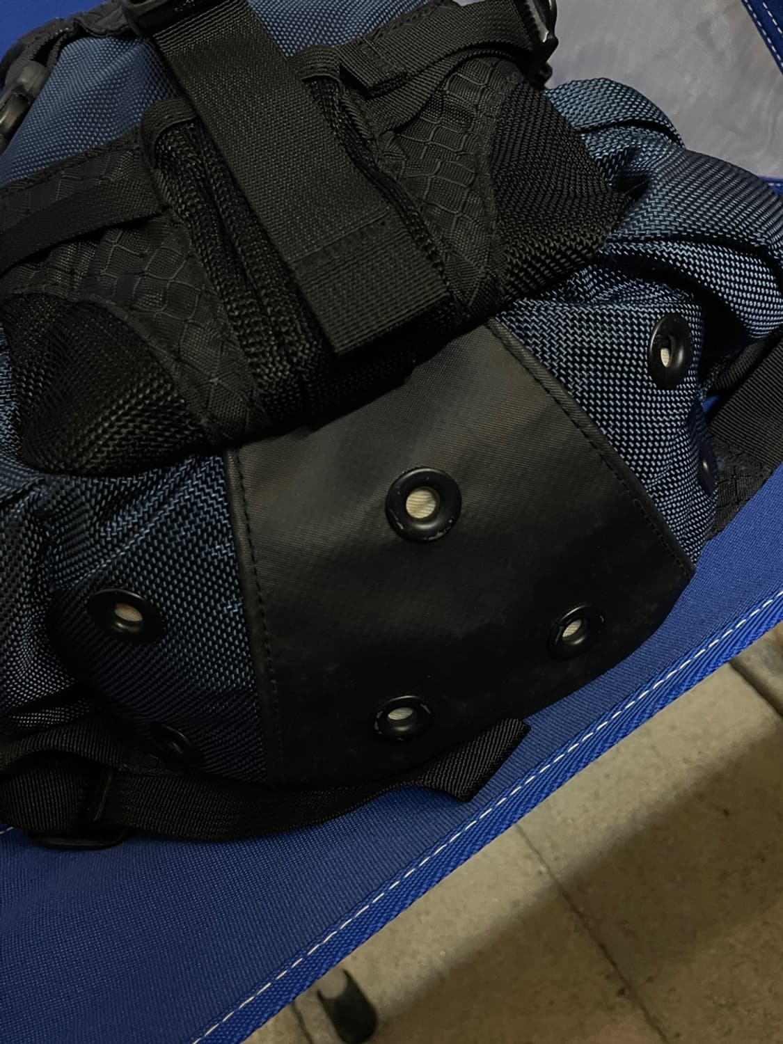 오클리 아이콘 미니 백팩 상품이미지4