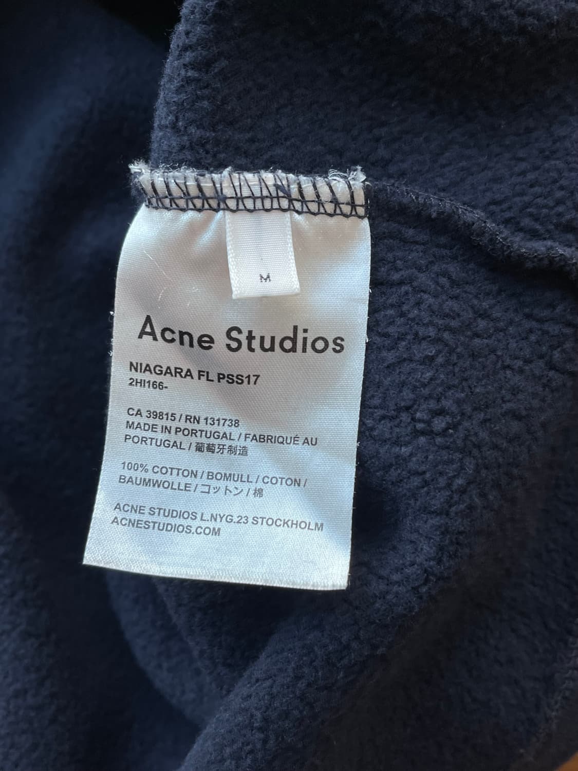 아크네 다크 네이비 나이아가라 반팔 티셔츠 상품이미지5