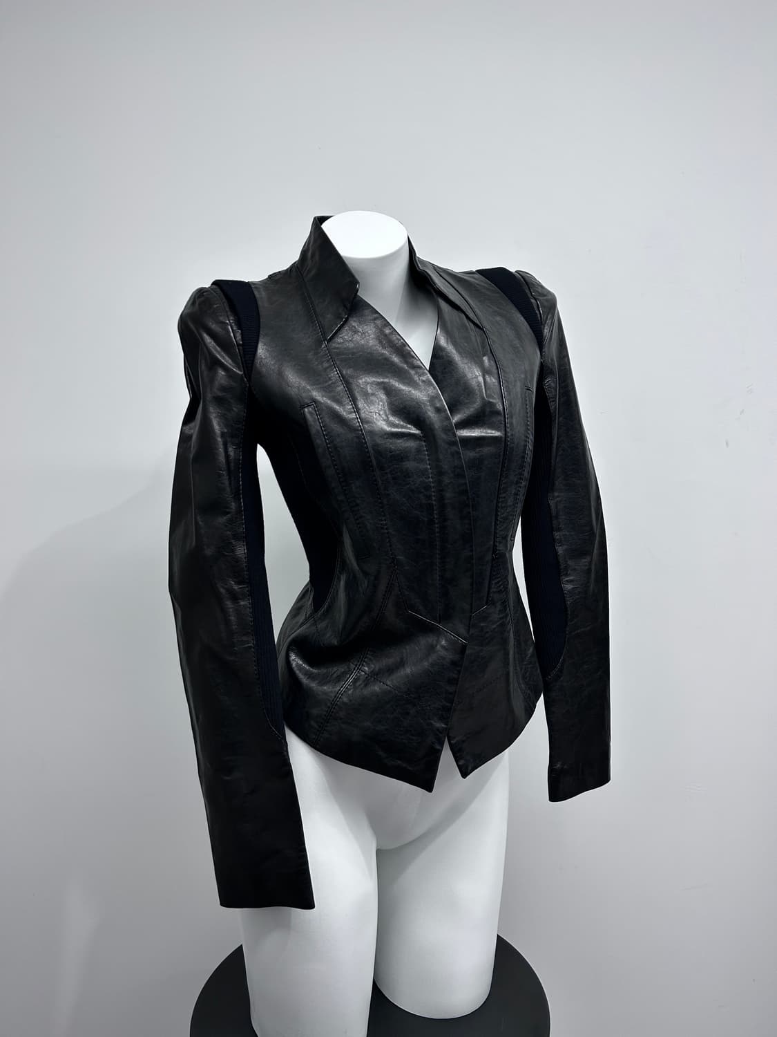 립 판넬 레더 자켓 상품이미지2