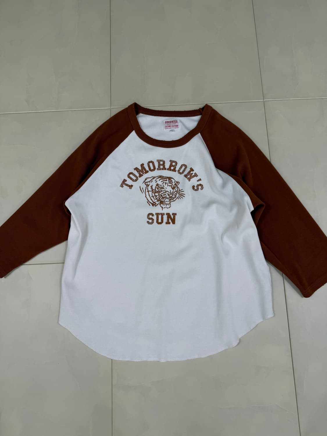 굿니스 빈티지 래글런 나그랑 티셔츠 L(105) 상품이미지2