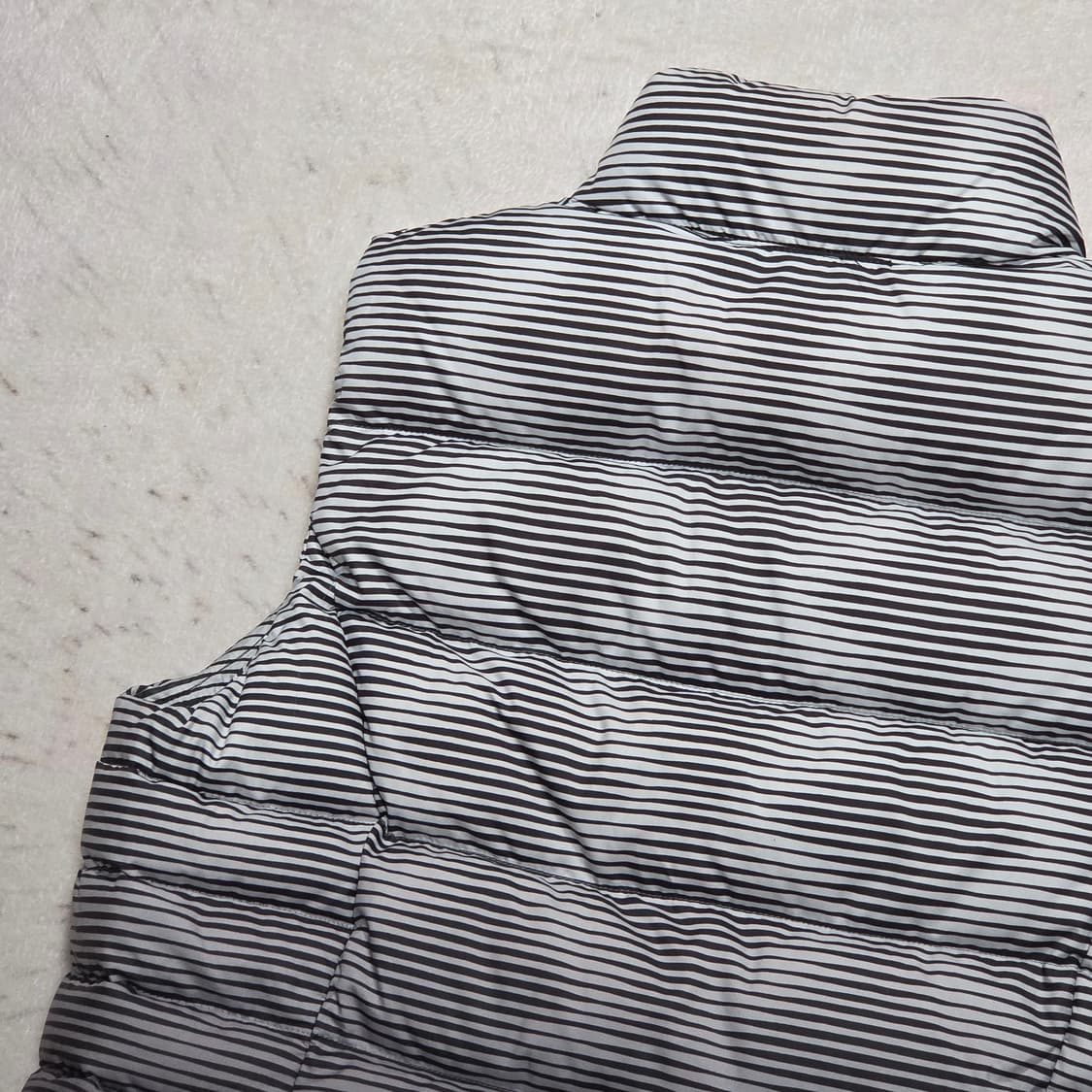 나이키 그라데이션 구스다운 패딩 베스트 상품이미지5