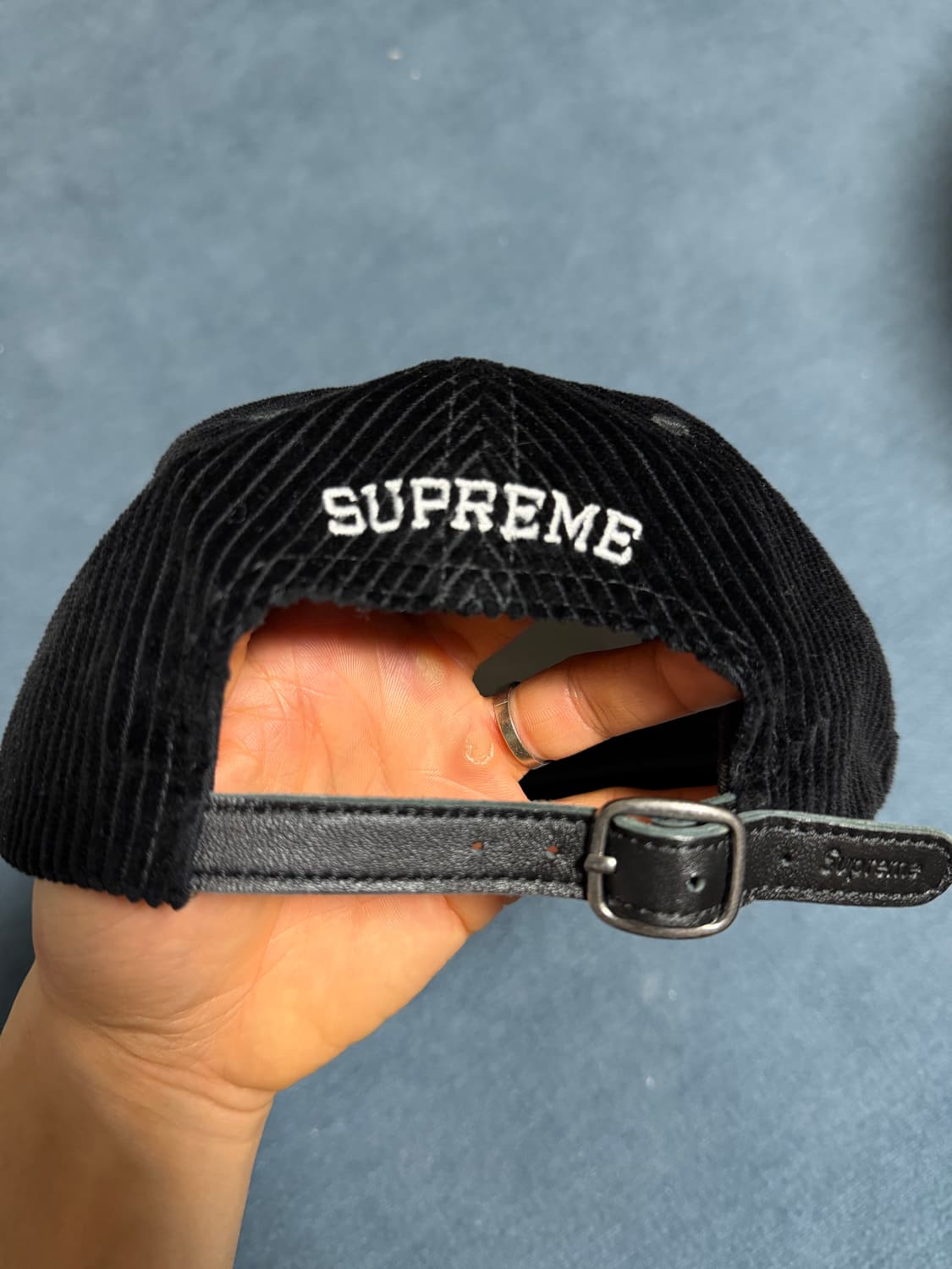 슈프림 코듀로이 S로고 6-패널 블랙-24Fw 상품이미지3