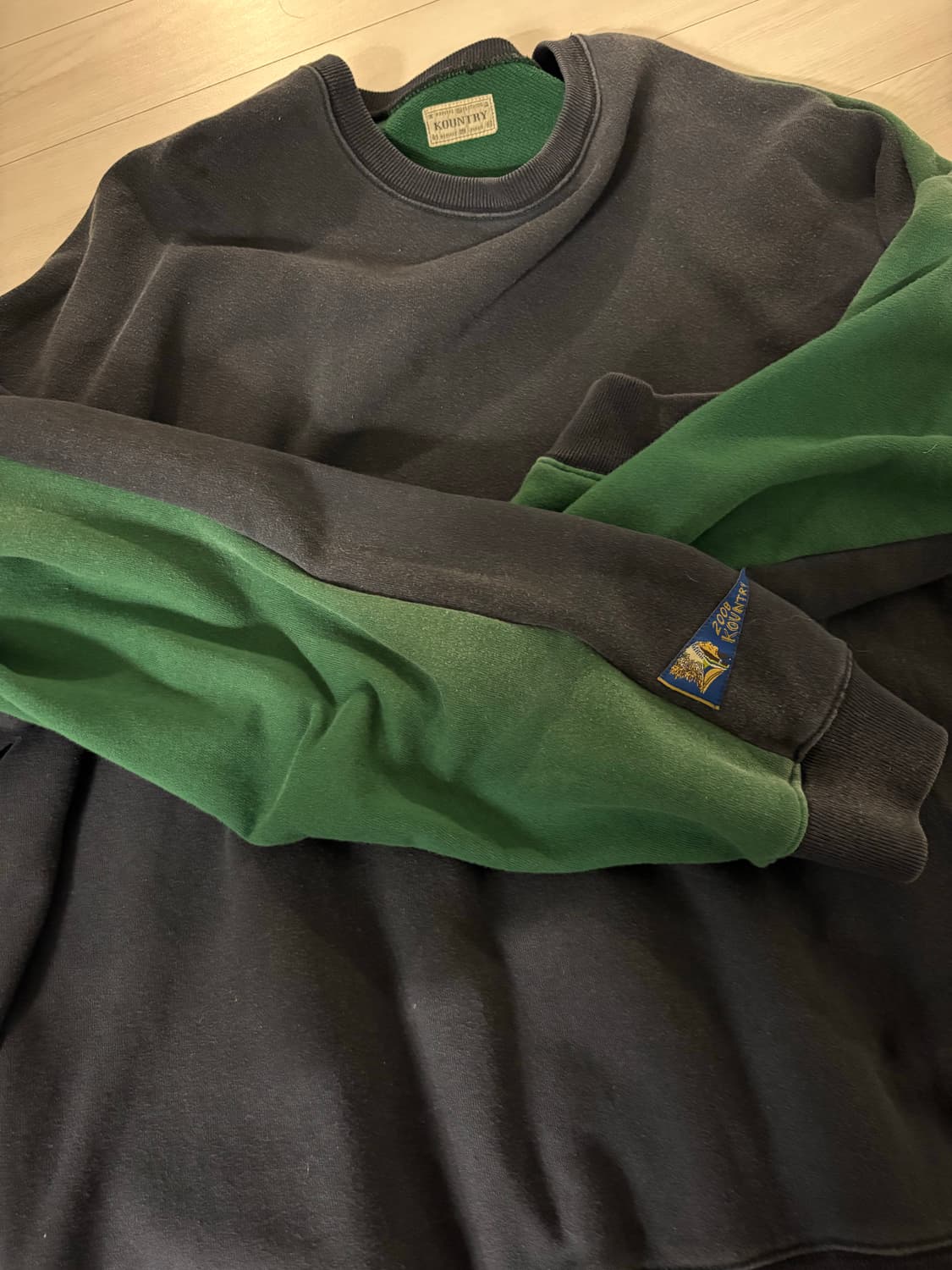 [free]캐피탈 본 스웻 맨투맨 상품이미지3