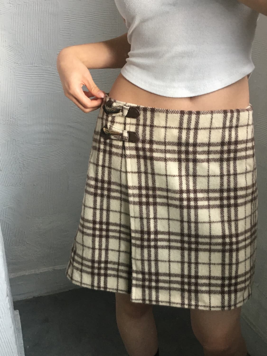 Burberry 버버리 아이보리 체크 랩스커트 상품이미지2