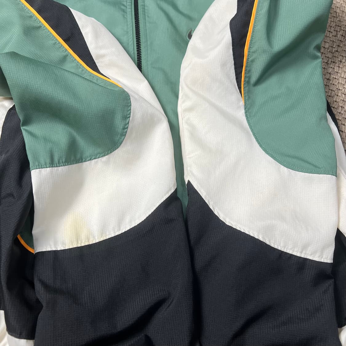 나이키 스로우백 바람막이 M 상품이미지7