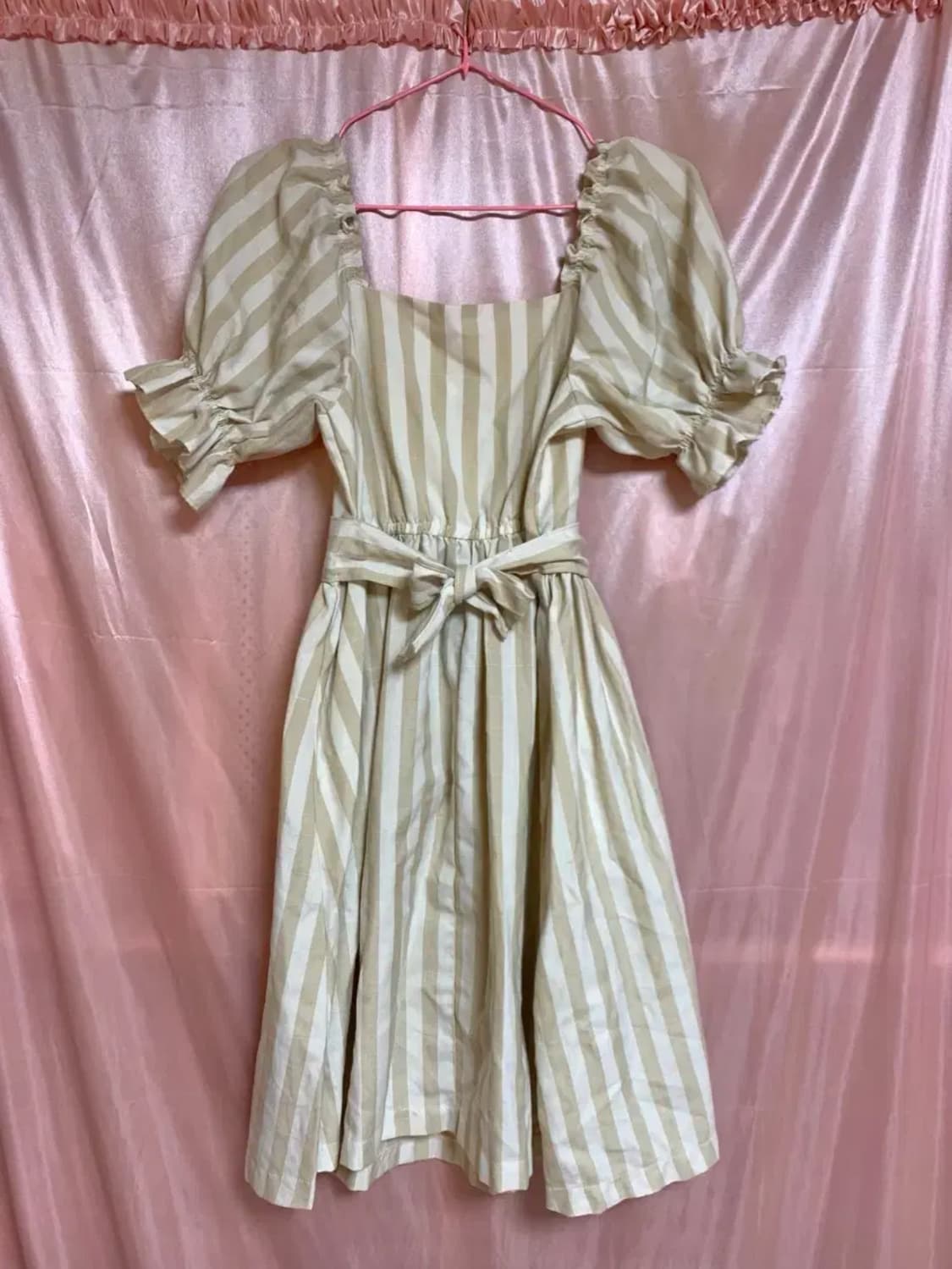 스트라이프 퍼프 반팔 원피스 빈티지 애니여주 상품이미지3