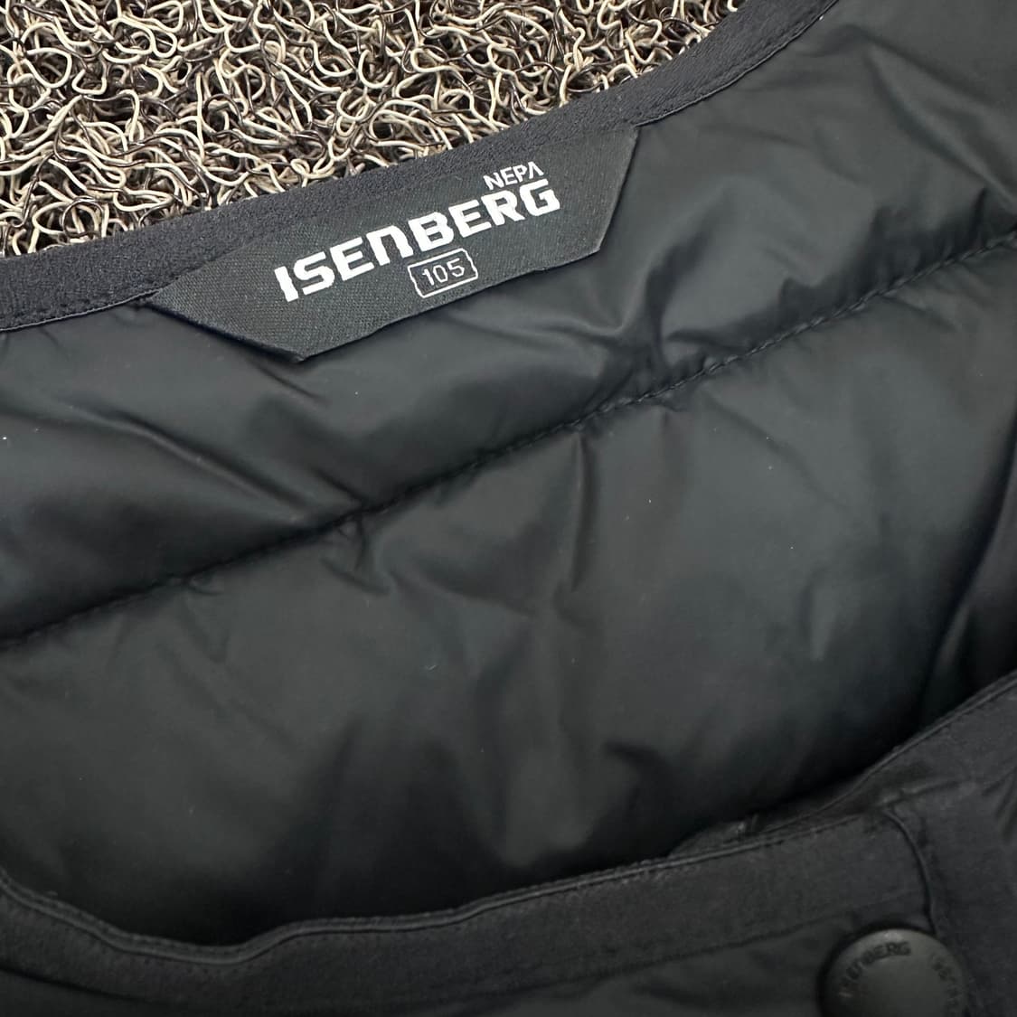 NEPA 네파 여성 경량 덕다운 패딩 조끼 블랙 105(XL) 상품이미지3