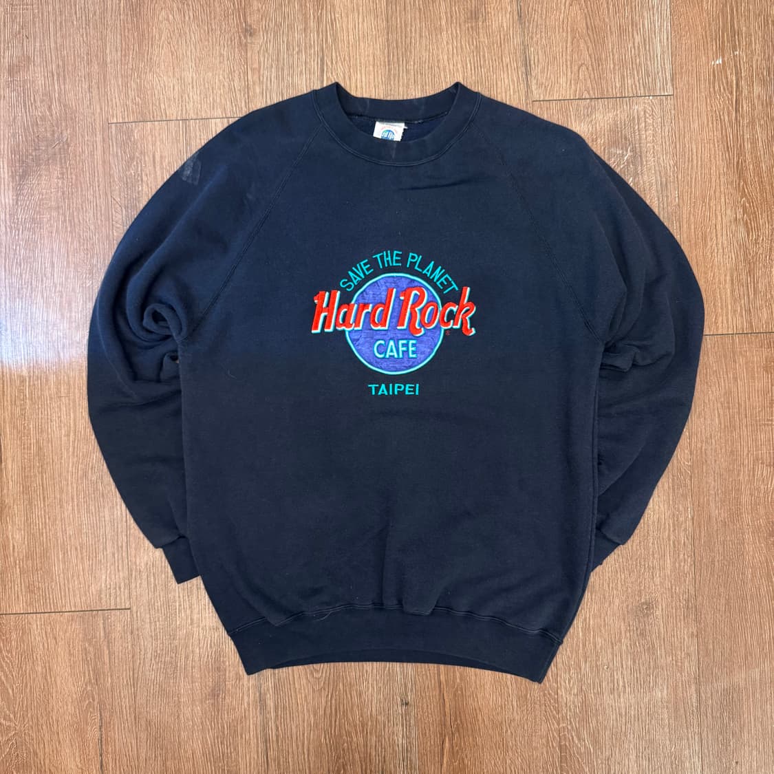 하드락 맨투맨 네이비 상품이미지1