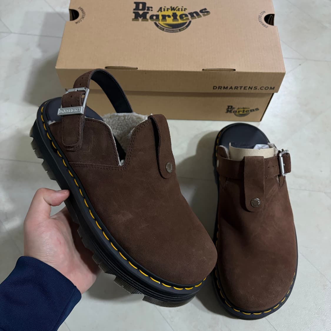 [새상품]닥터마틴 제브잭 스웨이드 슬링백 플랫폼 뮬 270,280 상품이미지4