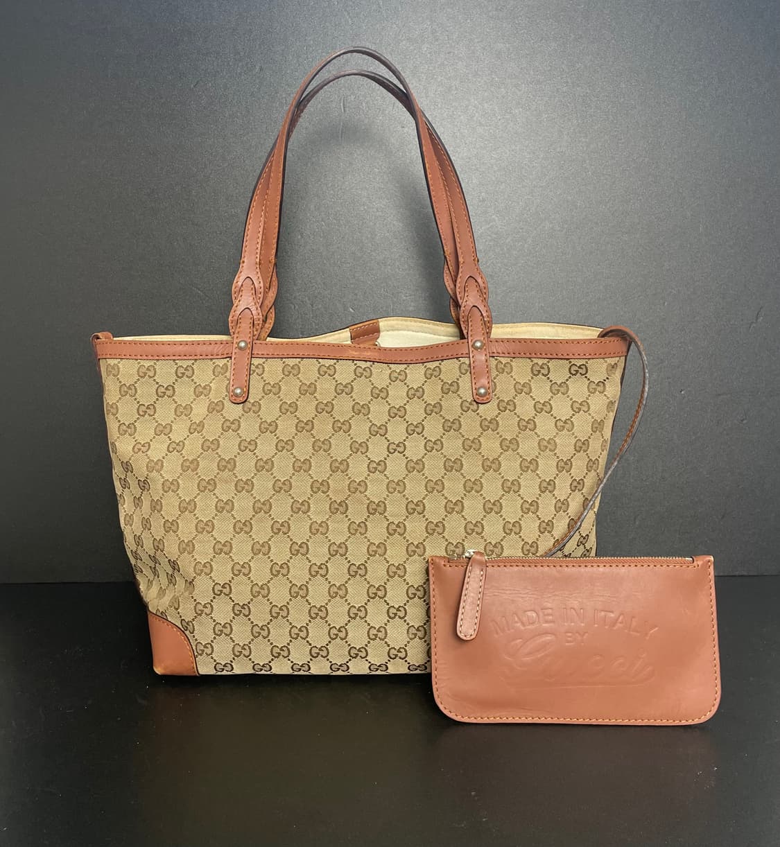 GUCCI 구찌 클래식 GG캔버스 자가드 쇼퍼백 상품이미지1