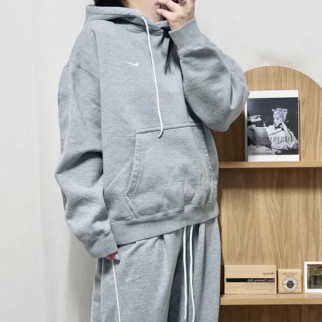 [정품] 나이키 그레이 스우시 기모 후드티 [ XL ] 상품이미지3