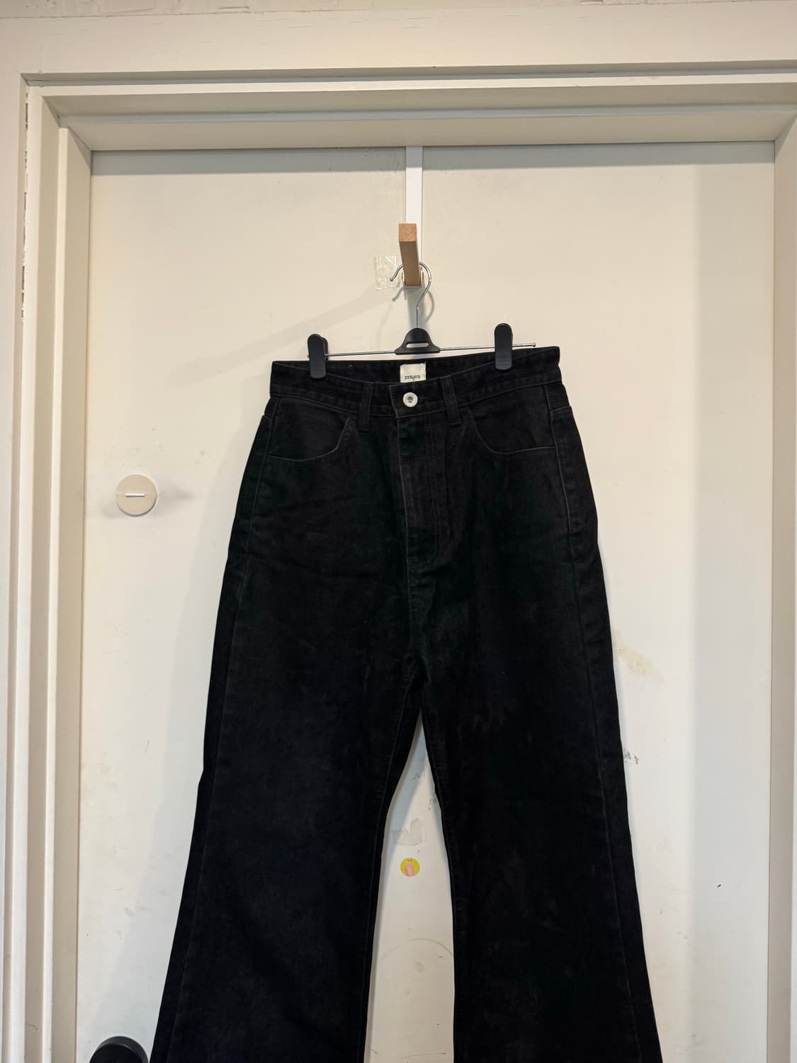 Nyhavn 니하운 블랙 벨벳데님팬츠 상품이미지6