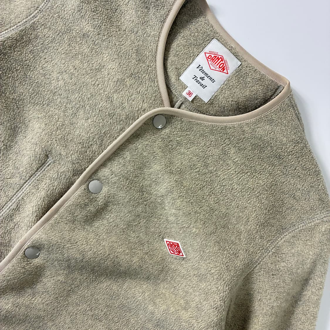 Danton 단톤 신형 논카라 오트베이지 플리스 가디건 상품이미지3