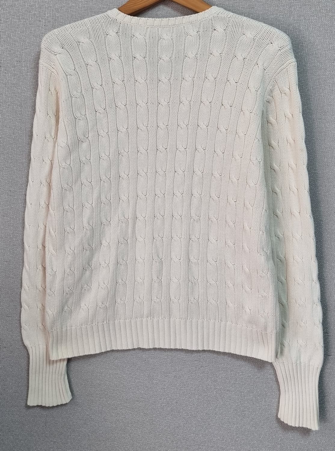 M (66) 폴로 화이트 꽈배기 브이넥 니트 상품이미지2