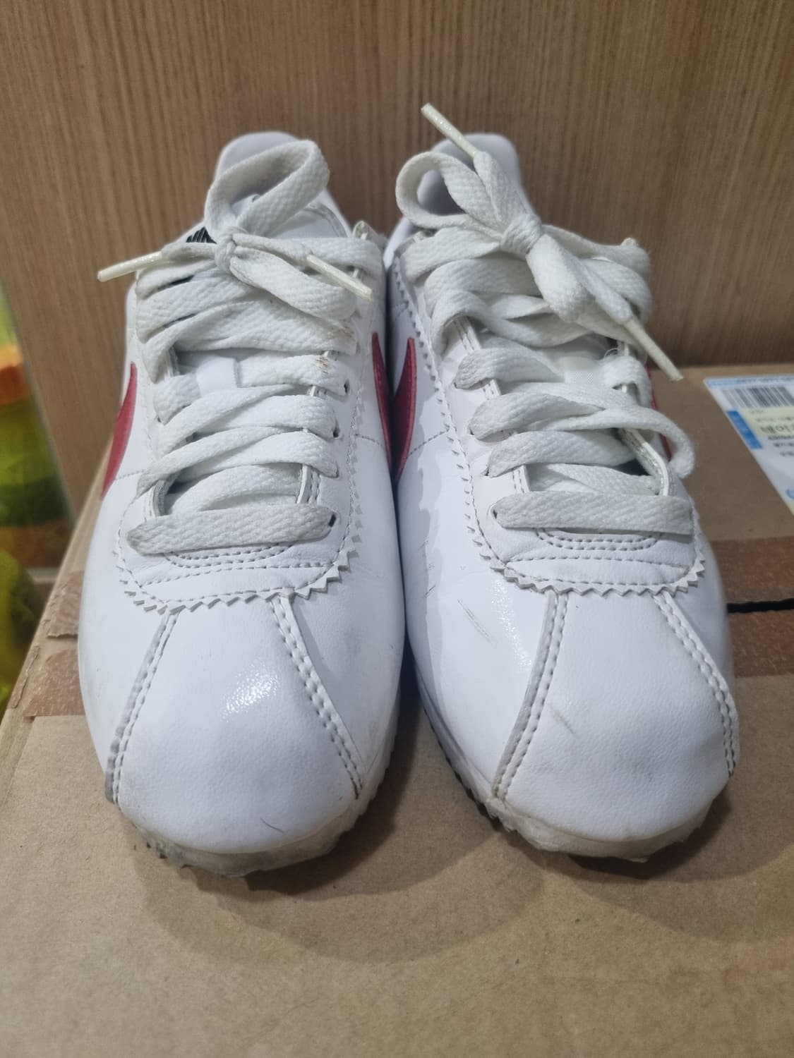 나이키 코르테즈 흰빨 225 상품이미지3