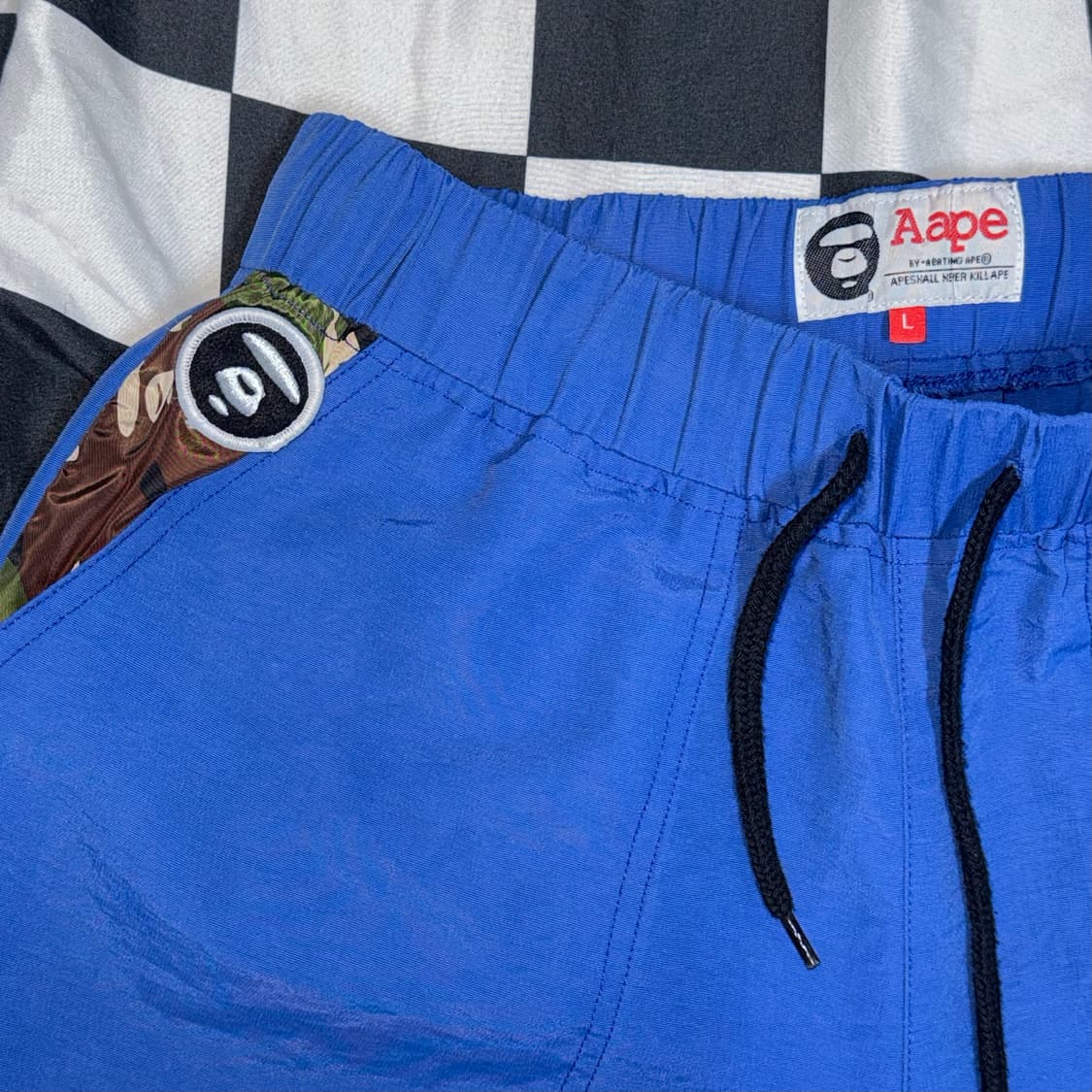 에이프 바이 베이프 카모 쇼츠 상품이미지2