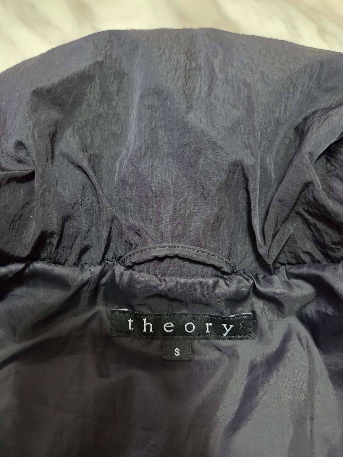 띠어리 여성 롱 다운 패딩 상품이미지5