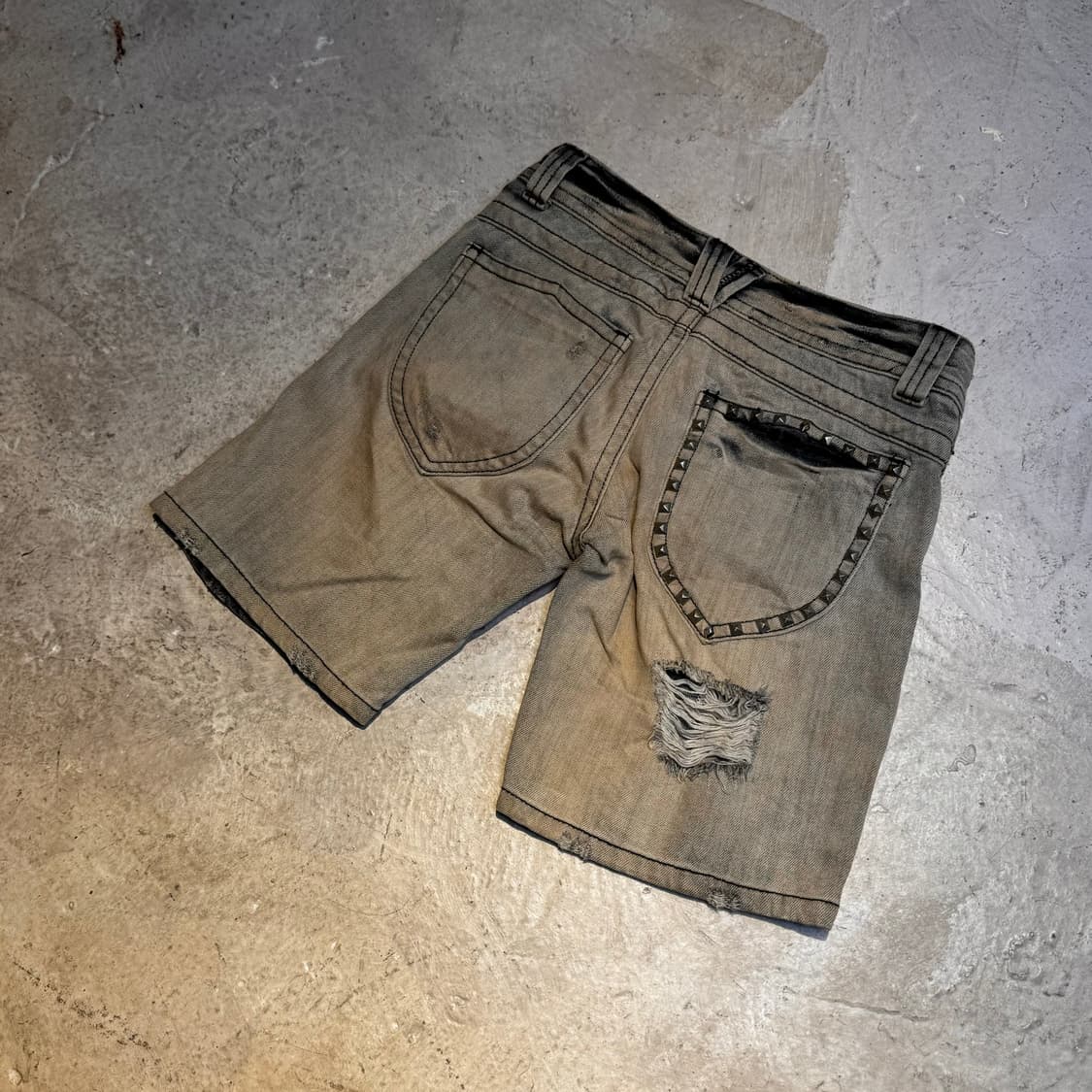 GLAD NEWS 스터드 5부 팬츠 상품이미지6