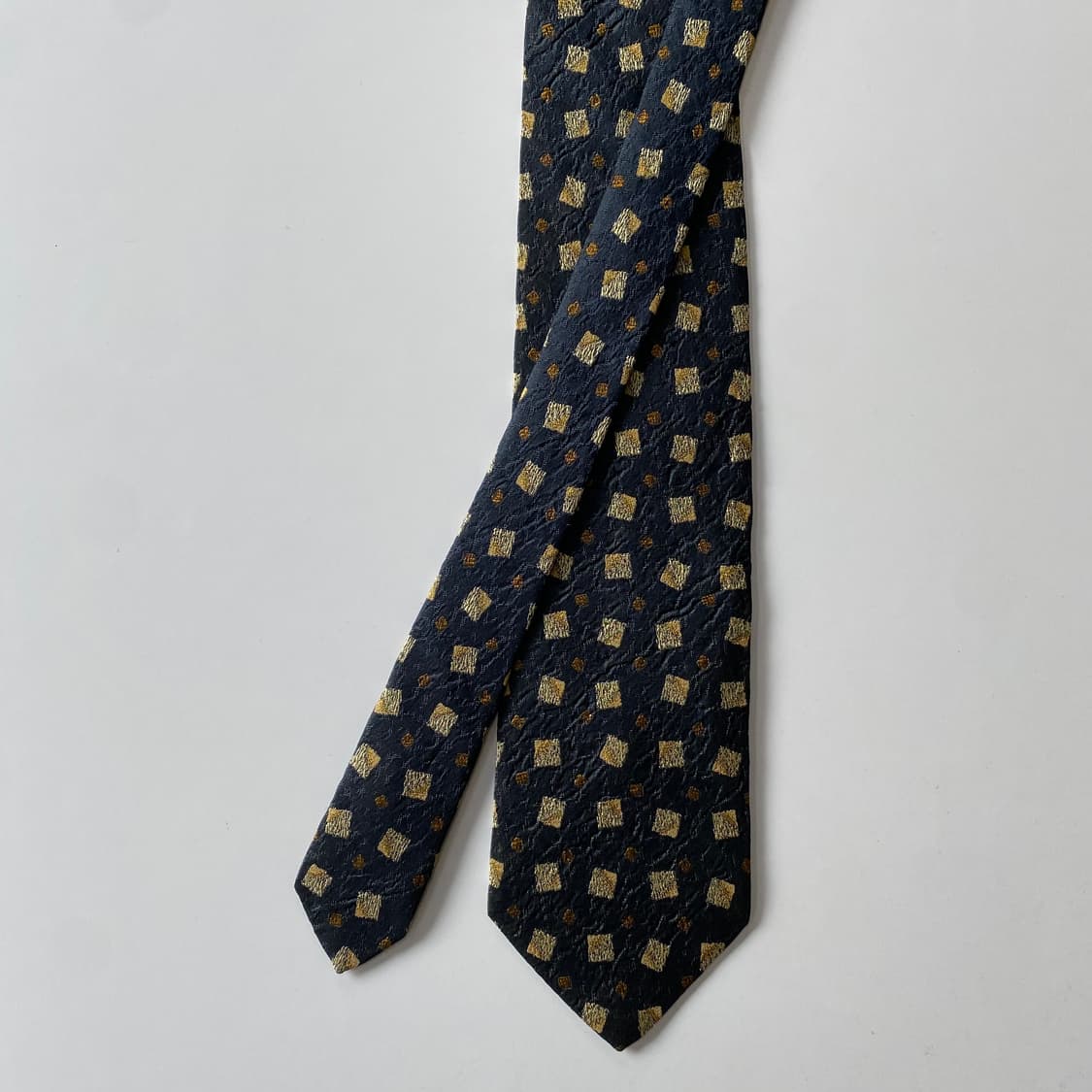 이세이미야케 정품 명품넥타이 (isseymiyake) 상품이미지2