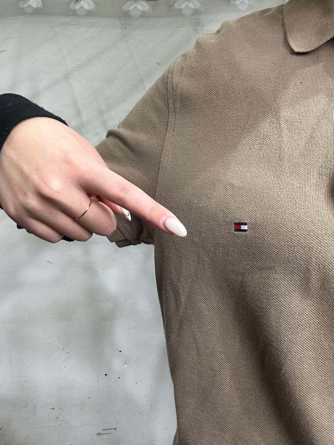 타미 힐피거 베이지 반팔 카라 티셔츠 M 상품이미지4