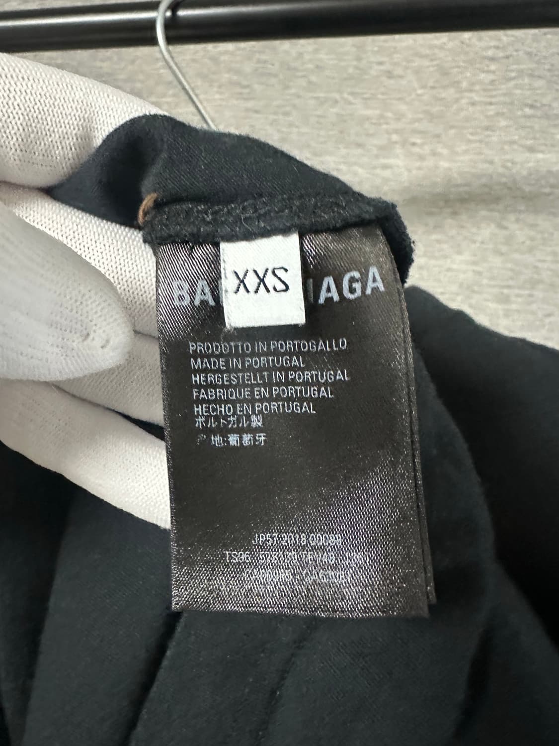 발렌시아가 BB로고 반팔 블랙 (XXS/M) 상품이미지4