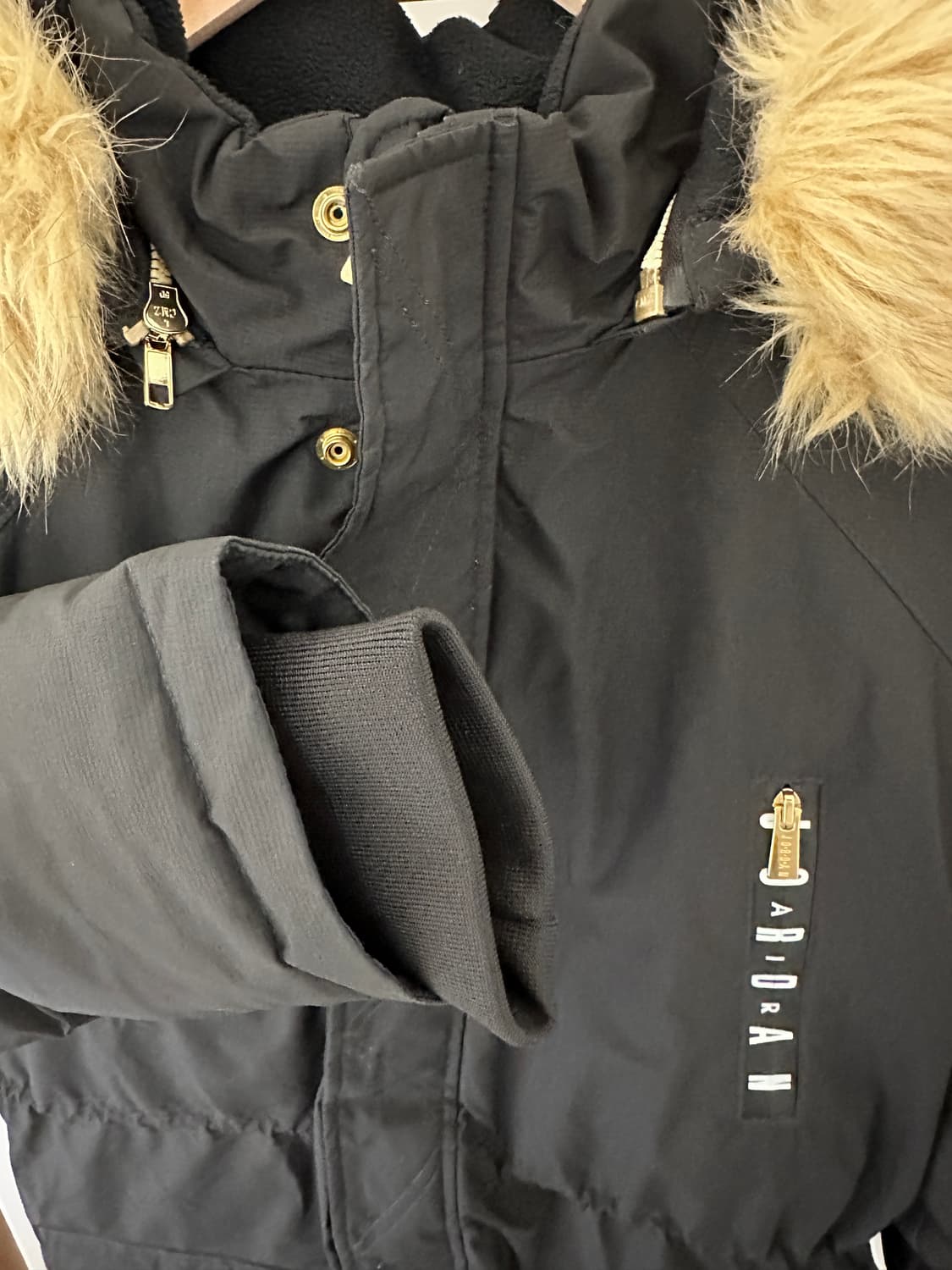 조던 키즈 오리털 패딩(사이즈XL-성인가능) 상품이미지4