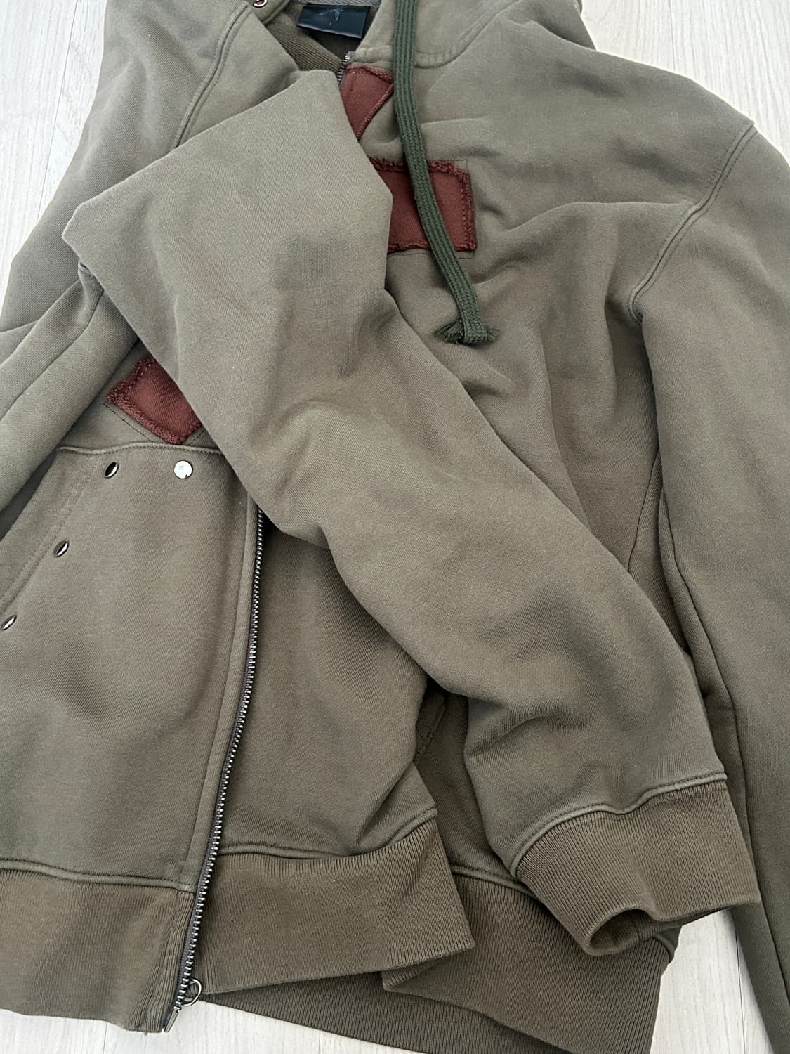 스모크어스타 카키 후드집업 1사이즈 상품이미지6