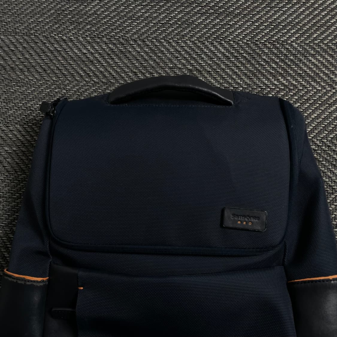 샘소나이트 미니멀 네이비 백팩y 4225 상품이미지4