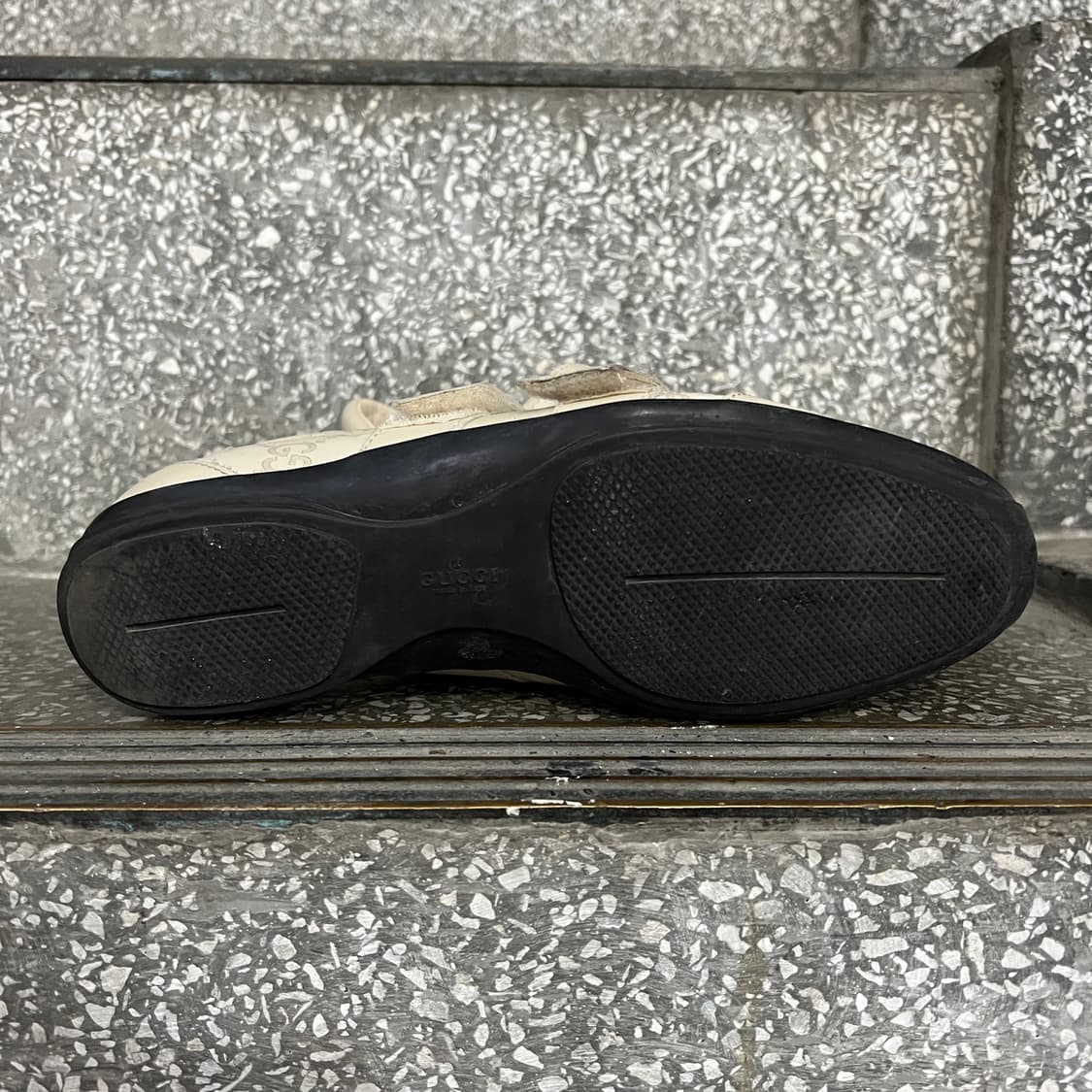 구찌 레더 벨크로 스니커즈 상품이미지7
