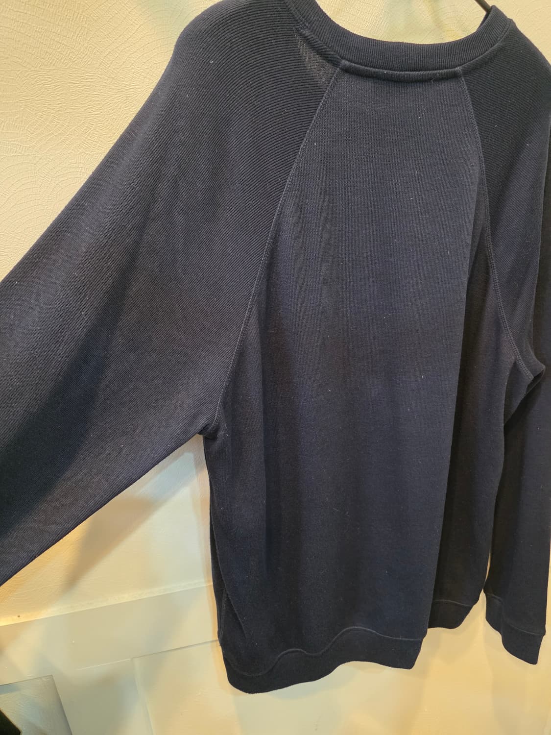 산드로 다크네이비 마린 니트 맨투맨 티셔츠 상품이미지7