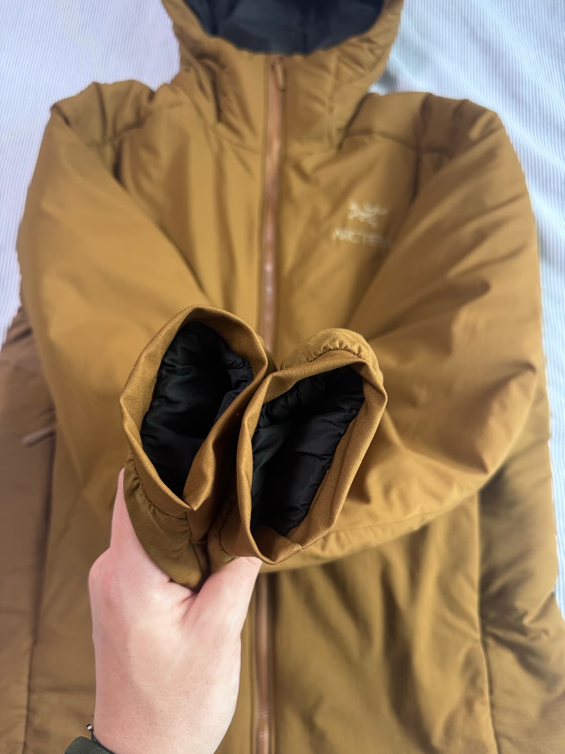 (민트급) 아크테릭스 아톰 AR 후디 렐릭 M 상품이미지9