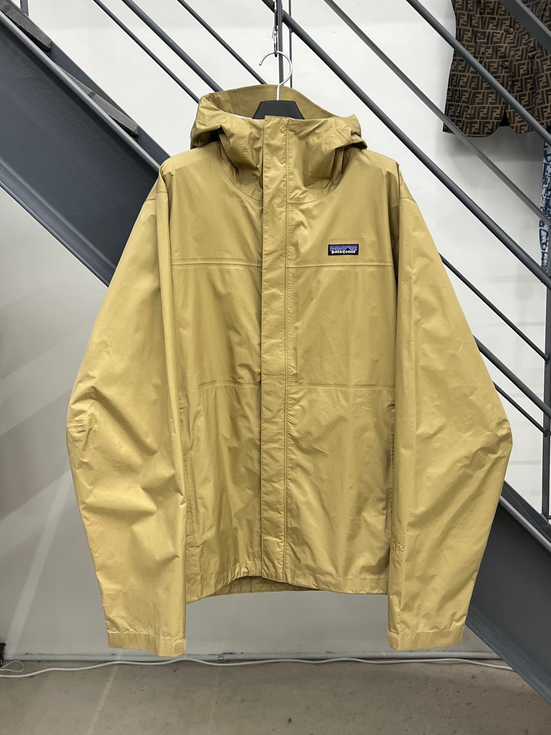 파타고니아 토렌쉘 바람막이 자켓 상품이미지1
