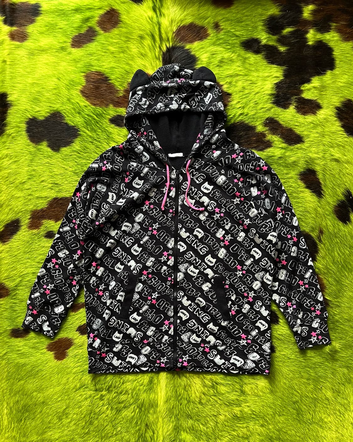 COLZA Graphic Pattern Ears Hood Zip-up 상품이미지4
