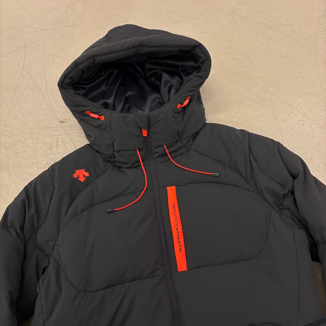 데상트 스키 덕다운 패딩 상품이미지2