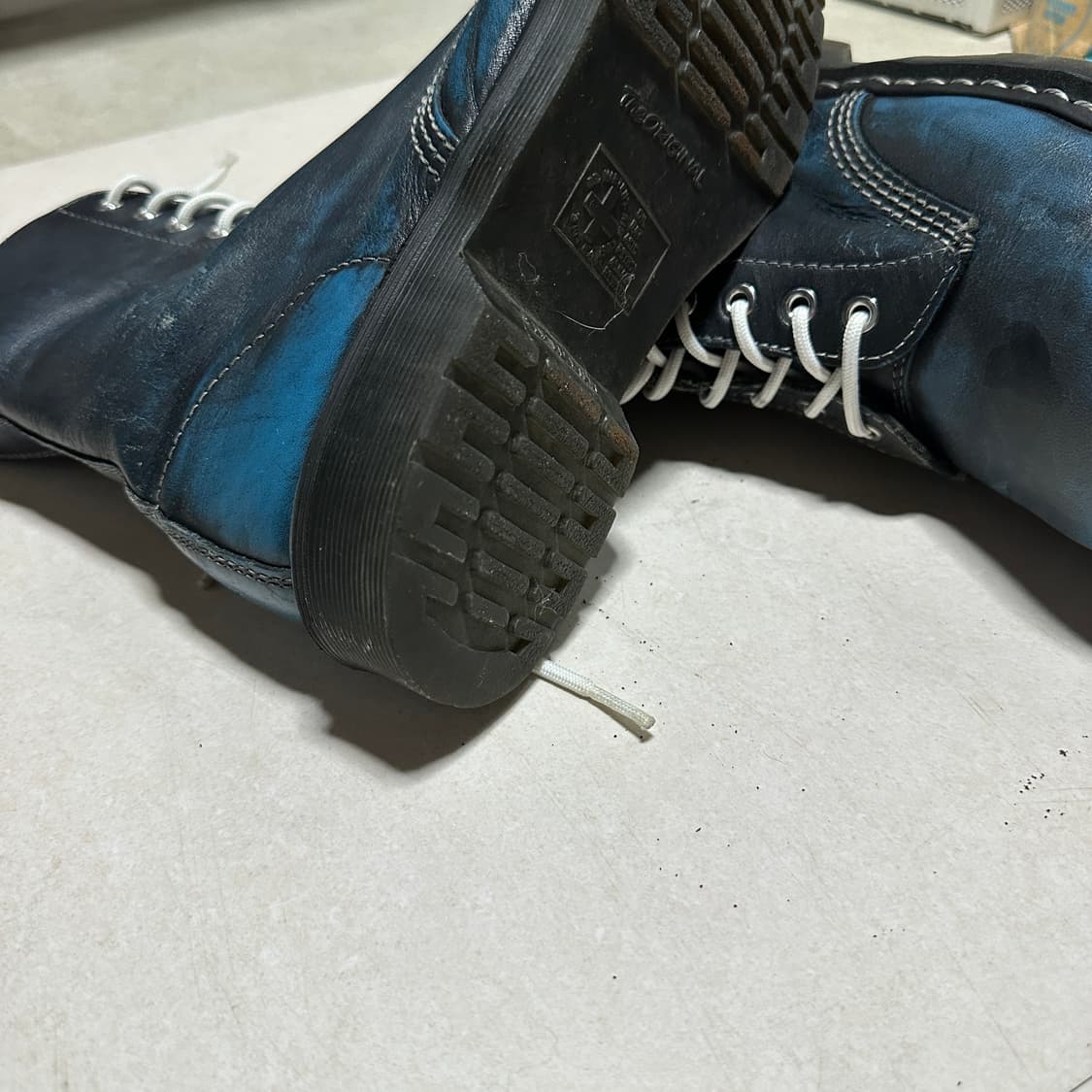 지드래곤 닥터마틴1919 워커 상품이미지4