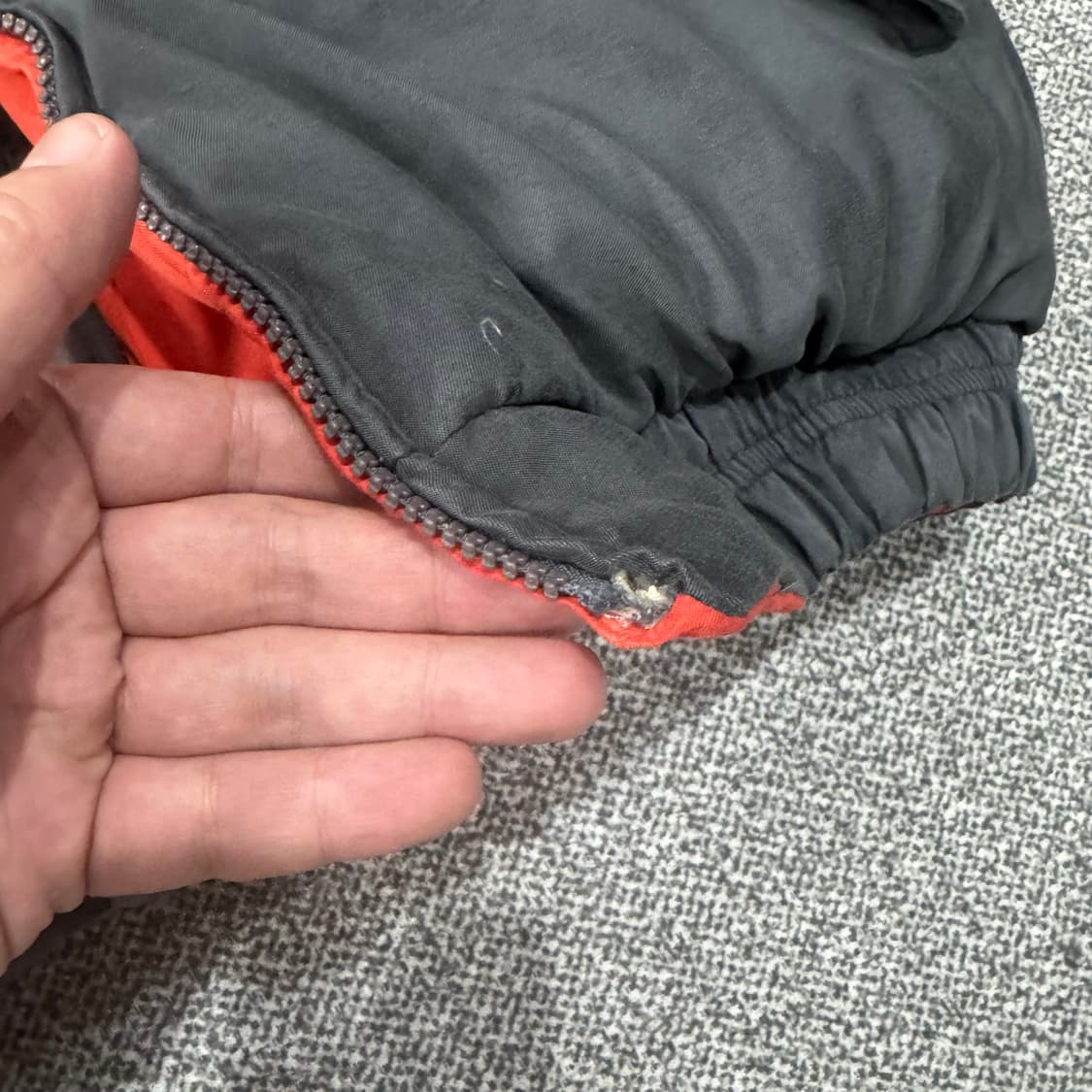 발렌시아가 90s 리버시블 오리털 패딩 상품이미지6