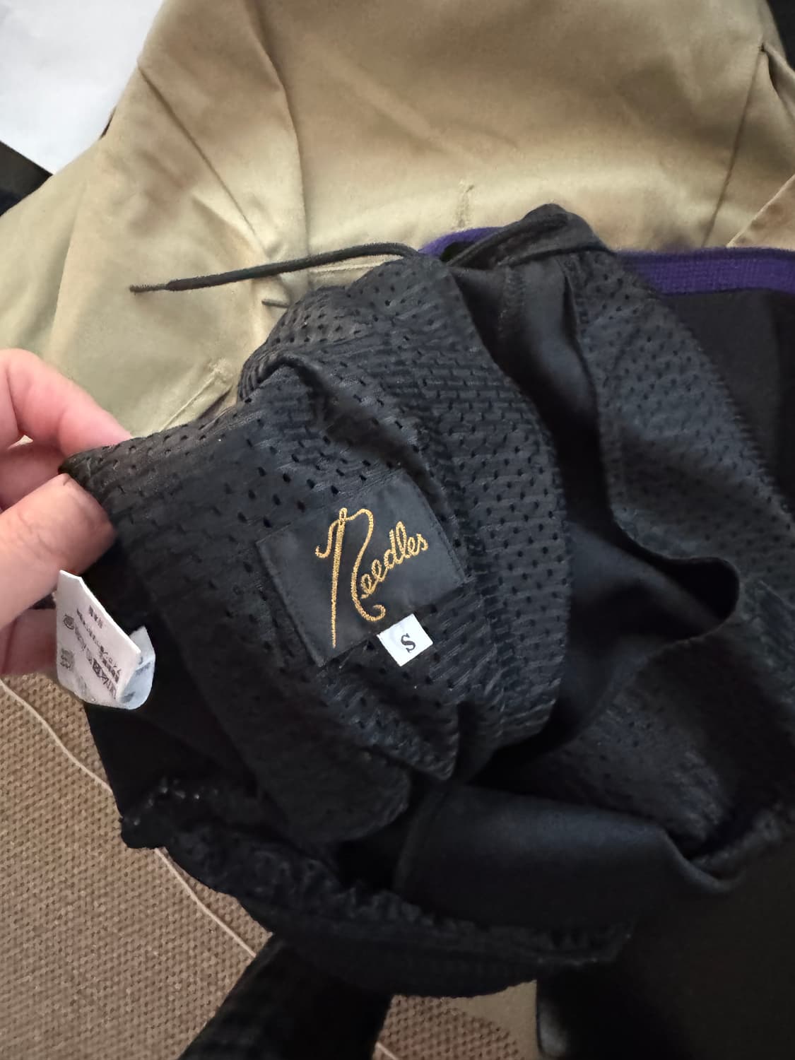 니들즈 트랙팬츠 스트레이트 핏 검/보 상품이미지2