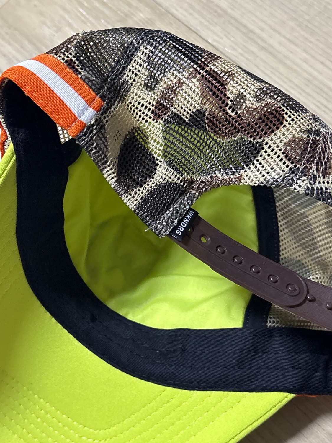 위캔더스 트러커 캡 상품이미지2