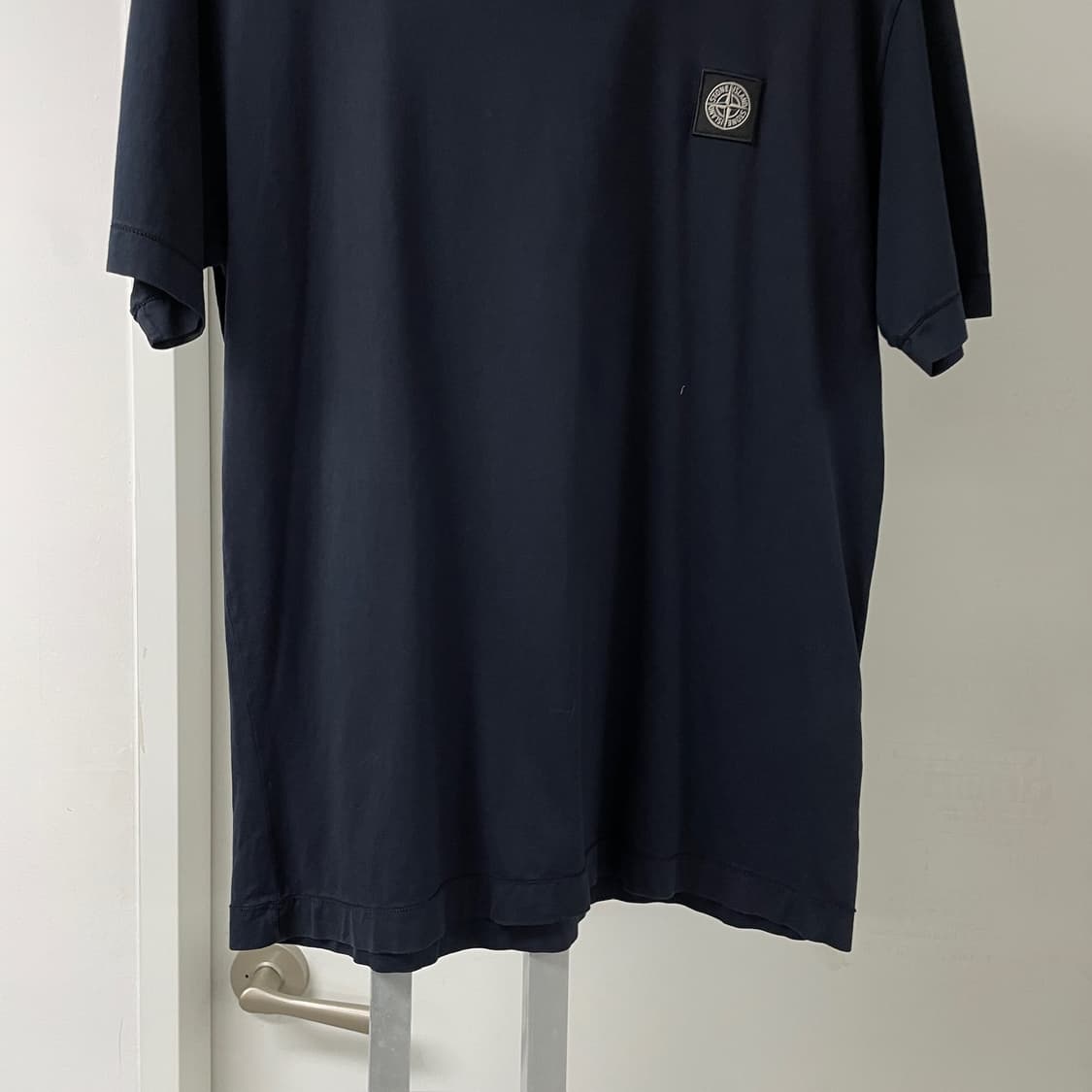 스톤아일랜드 네이비 반팔 티셔츠 L 상품이미지3