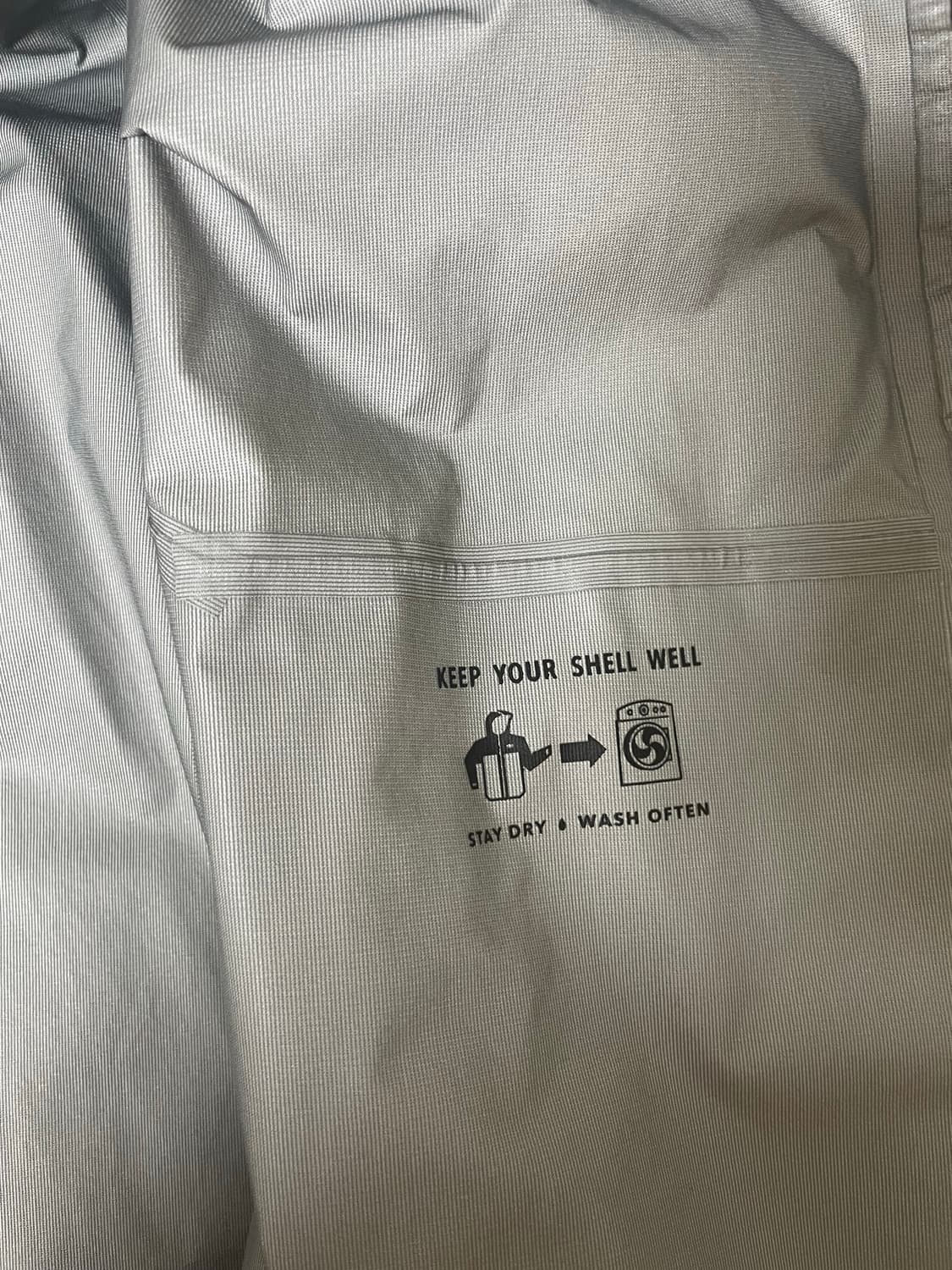 [L] 파타고니아 토렌쉘 3L 자켓 블랙 상품이미지2