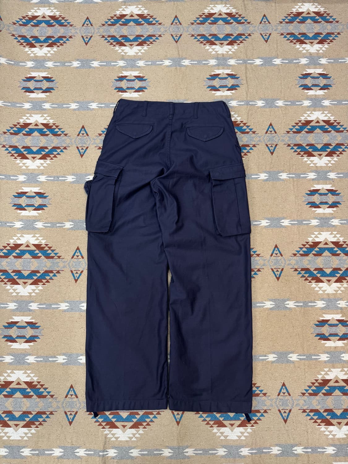 [46][M] 토가 비릴리스 코튼 카고 팬츠 네이비 상품이미지3