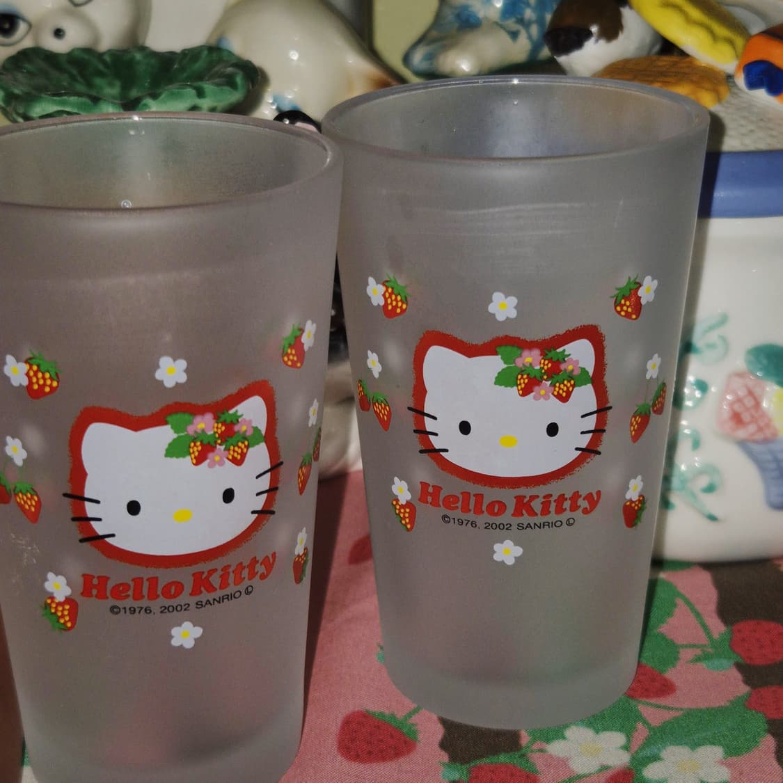 02s 고전 키티 불투명 딸기 글라스 1p 상품이미지6