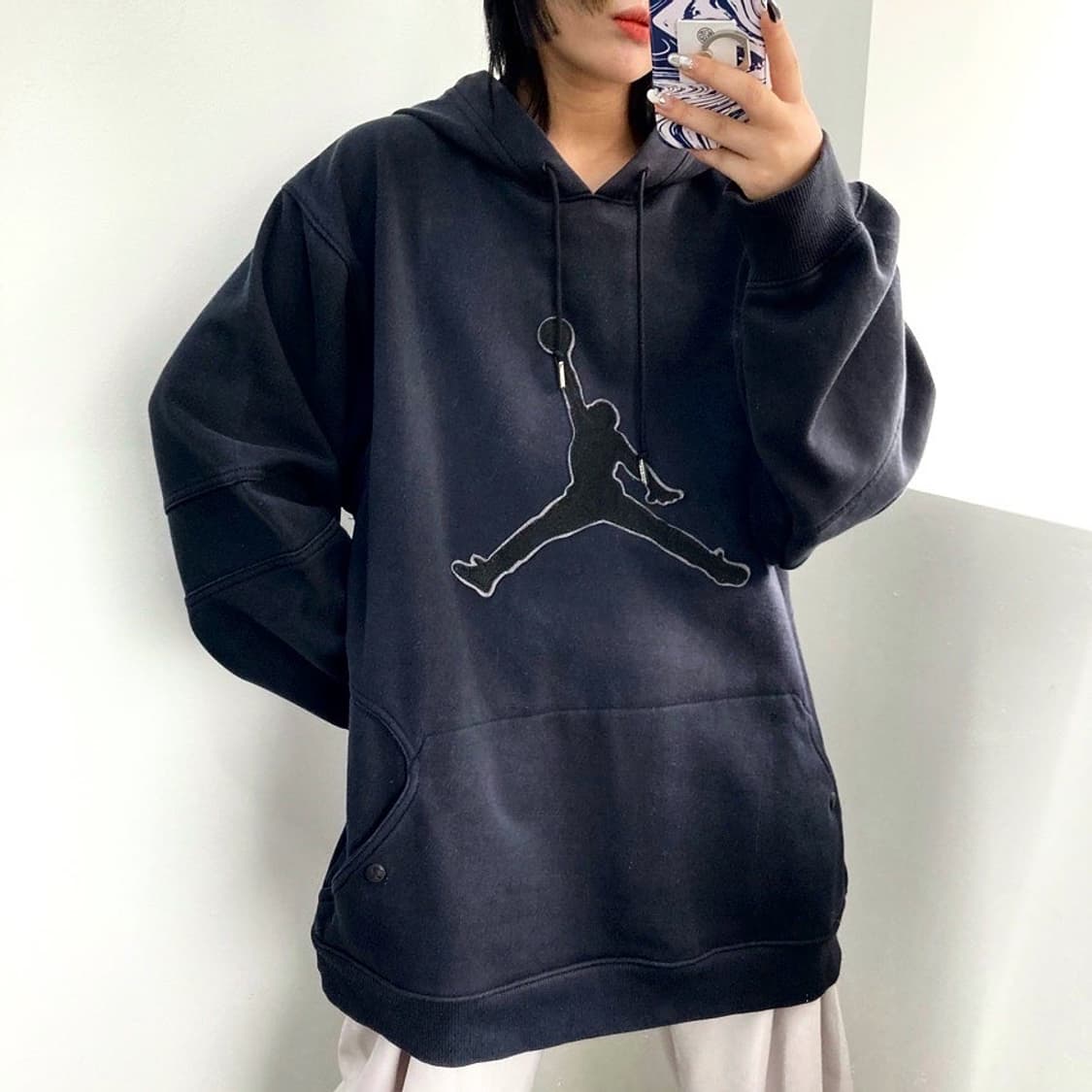 나이키 조던 점프맨 셔닐 로고 오버사이즈 블랙 후드티 상품이미지1