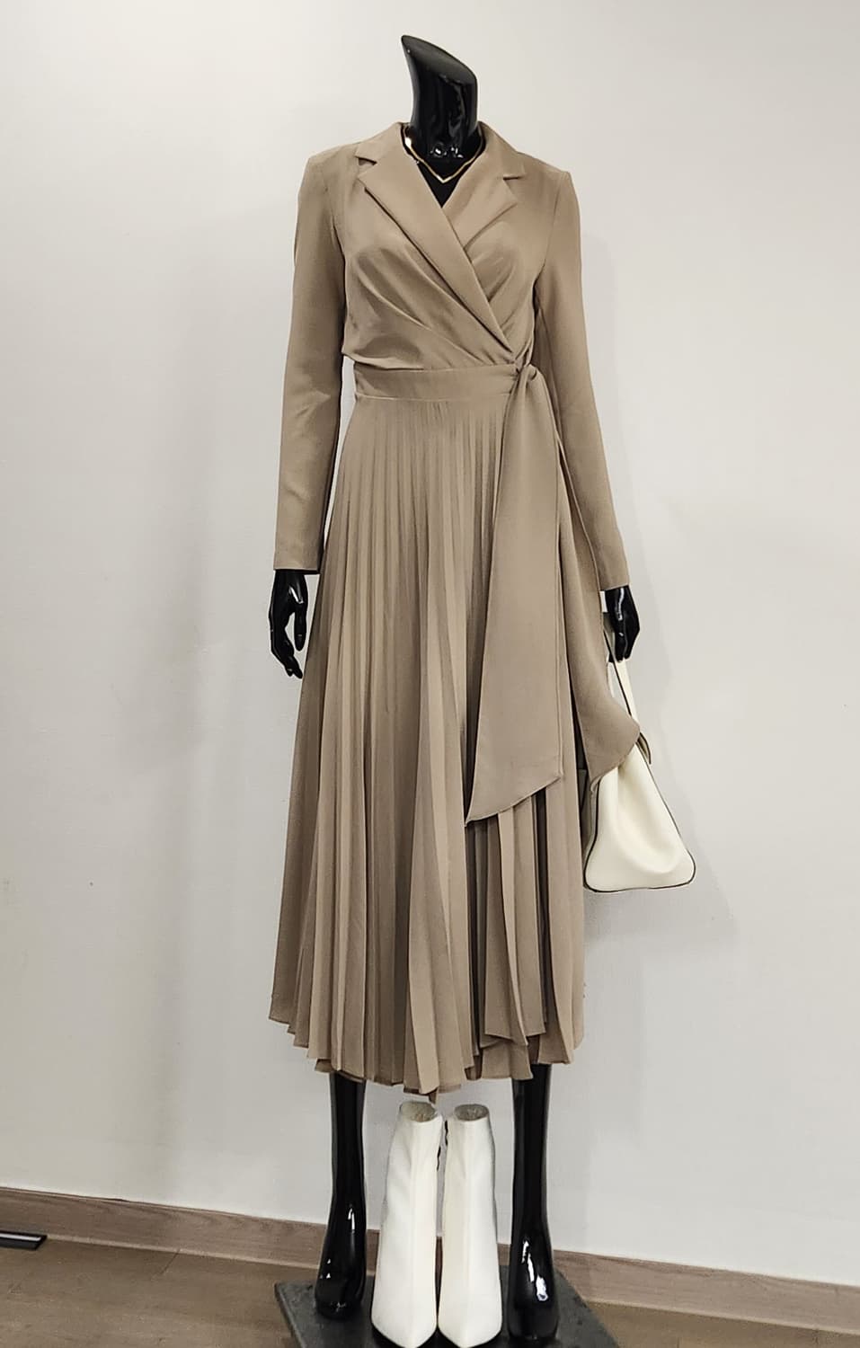 랩 맥시 원피스  상품이미지2