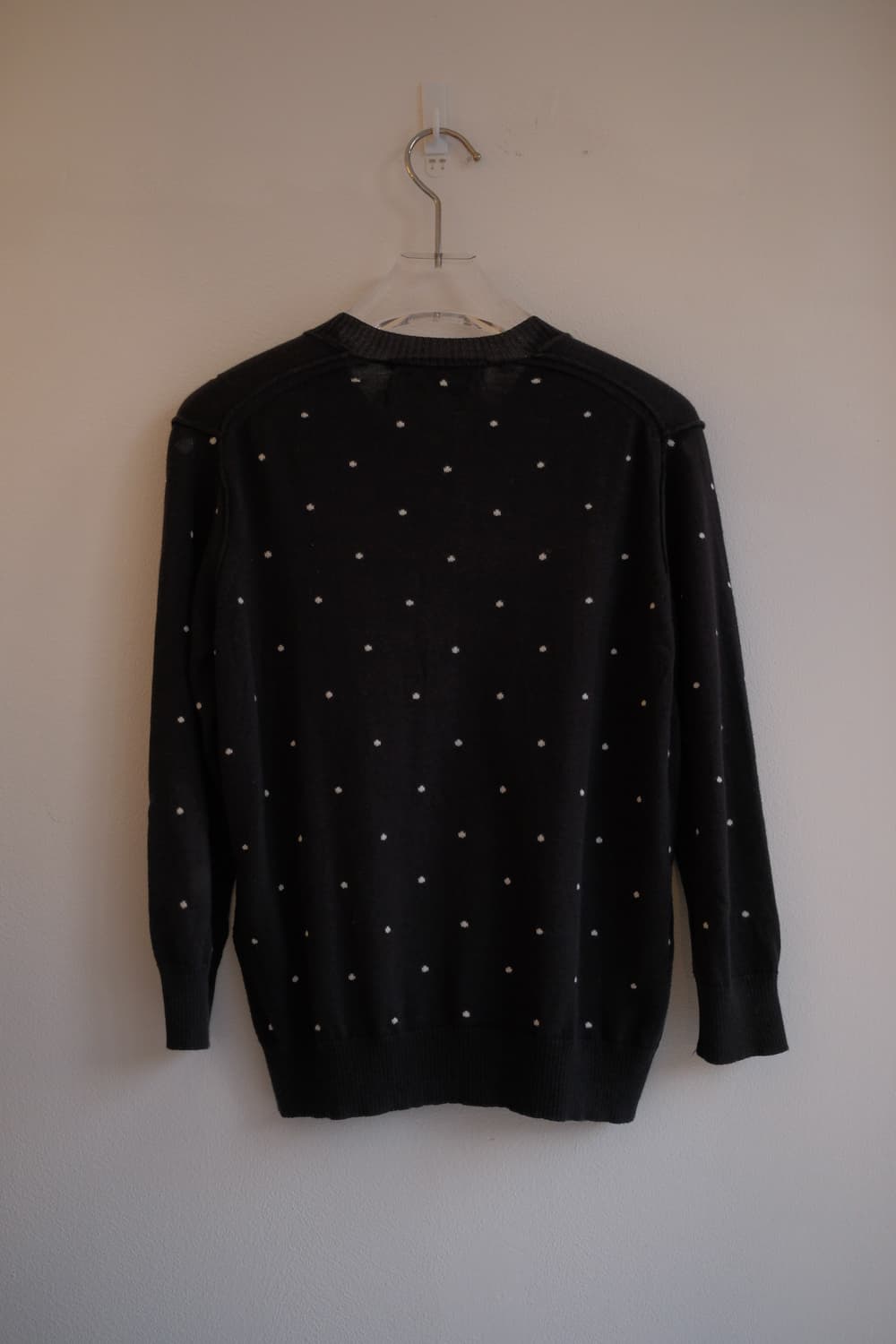 Reversed seam dot cardigan 상품이미지9