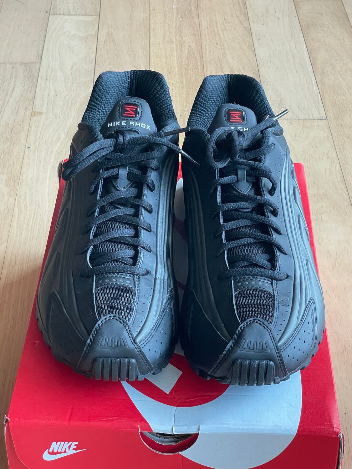 나이키 샥스 r4  블랙 280 상품이미지3