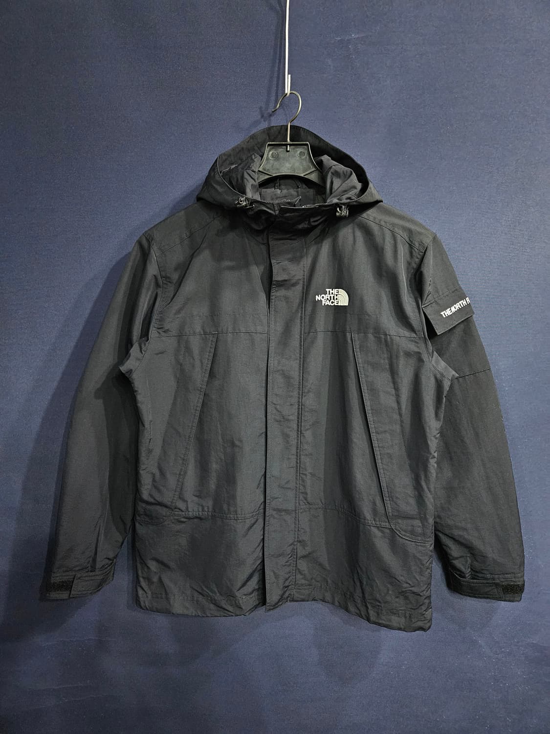 노스페이스 블랙 남성 95~100 방풍 후드집업 자켓  상품이미지1