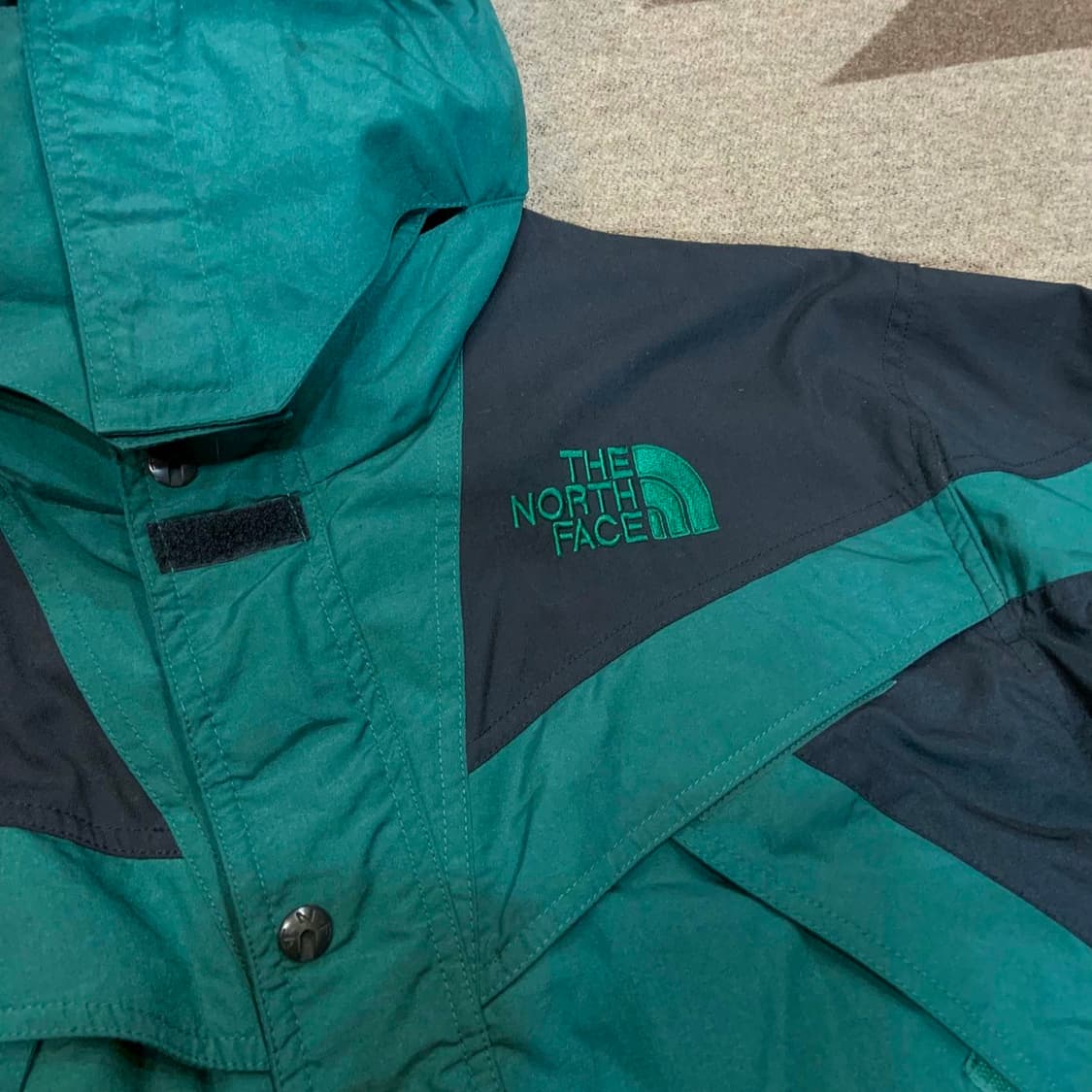 노스페이스 테크 익스트림라이트 마운틴 자켓 M 105 바람막이 상품이미지2