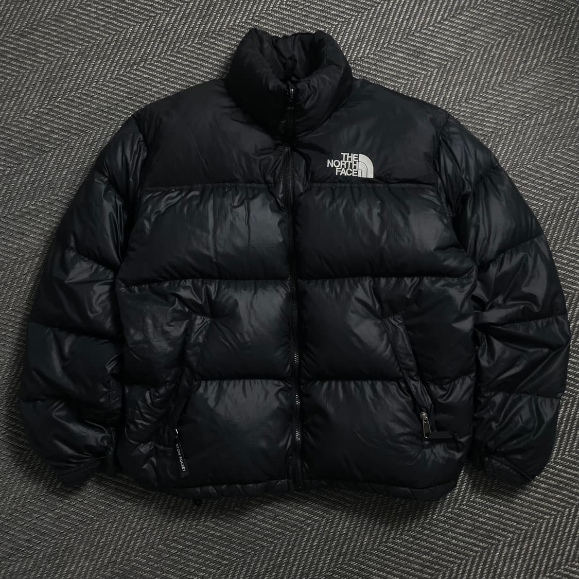 노스페이스 눕시 700 다운 푸퍼 패딩 블랙 y 4681 상품이미지2