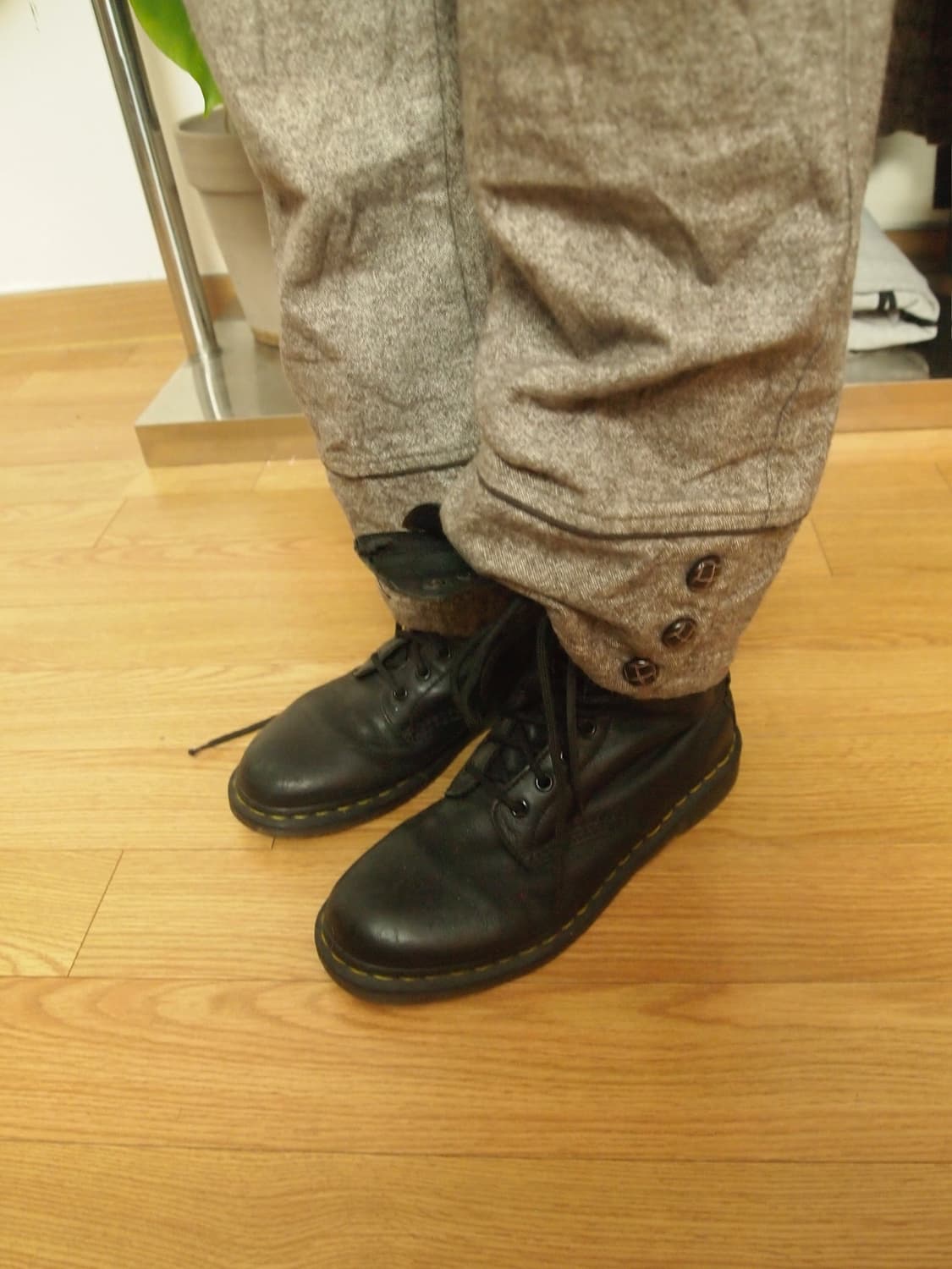 미치코런던 버튼 버뮤다 팬츠 상품이미지4